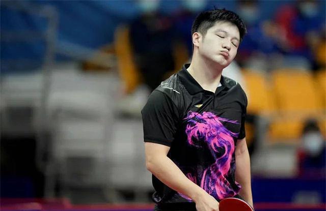 WTT大满贯赛：林诗栋惊险过关！首战3-2胜法国，拒绝爆冷一轮游