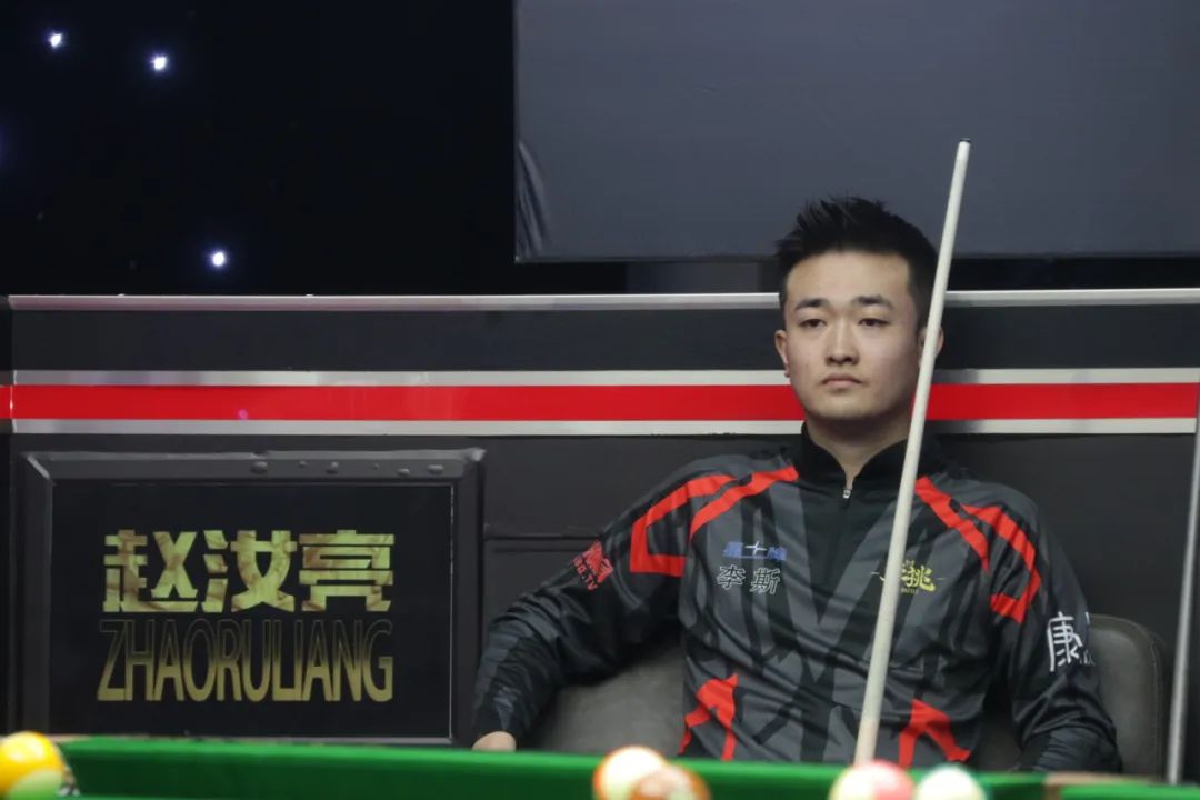 河南队抓住 河南队抓住