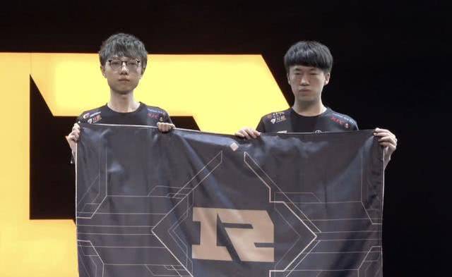 这也引起了 这也引起了