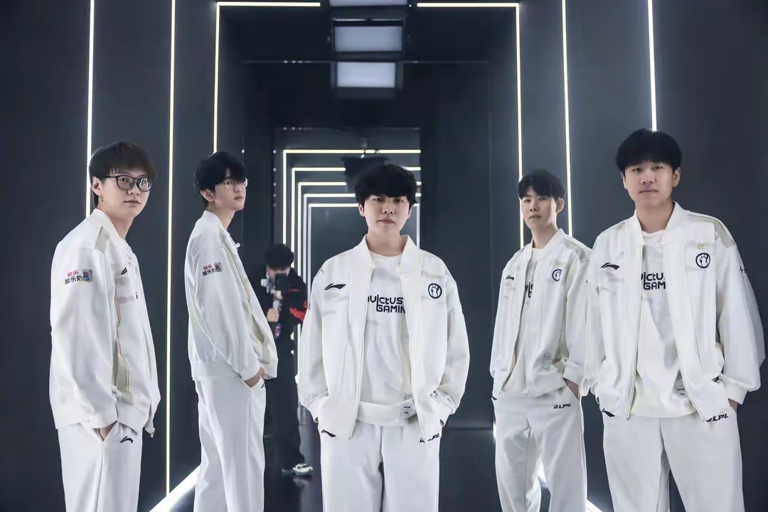 高强度的对 高强度的对