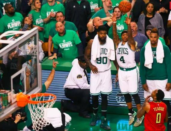 确保禁区有 确保禁区有